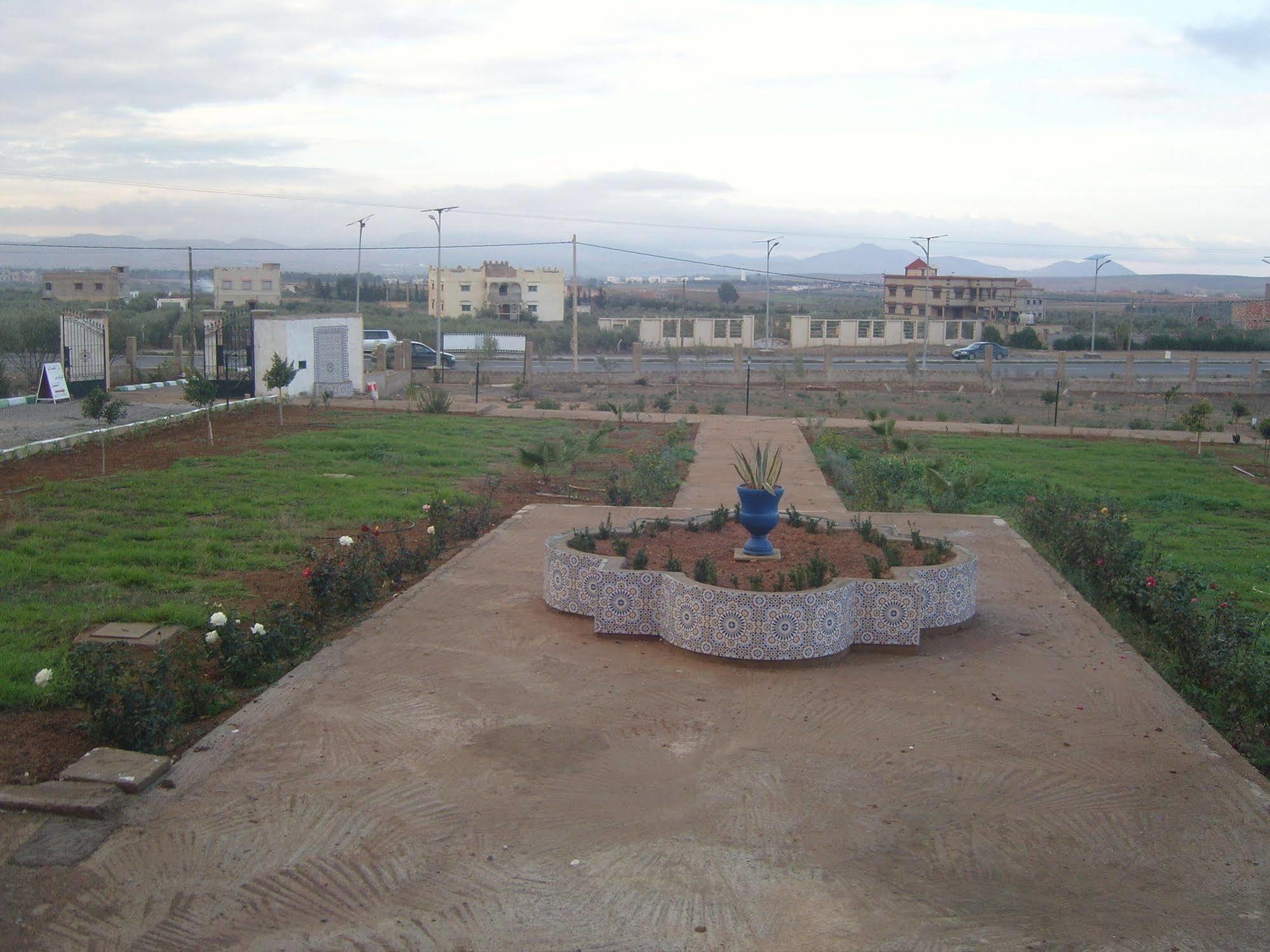 Riad Firdaous Achark Hotel Oujda Exterior photo